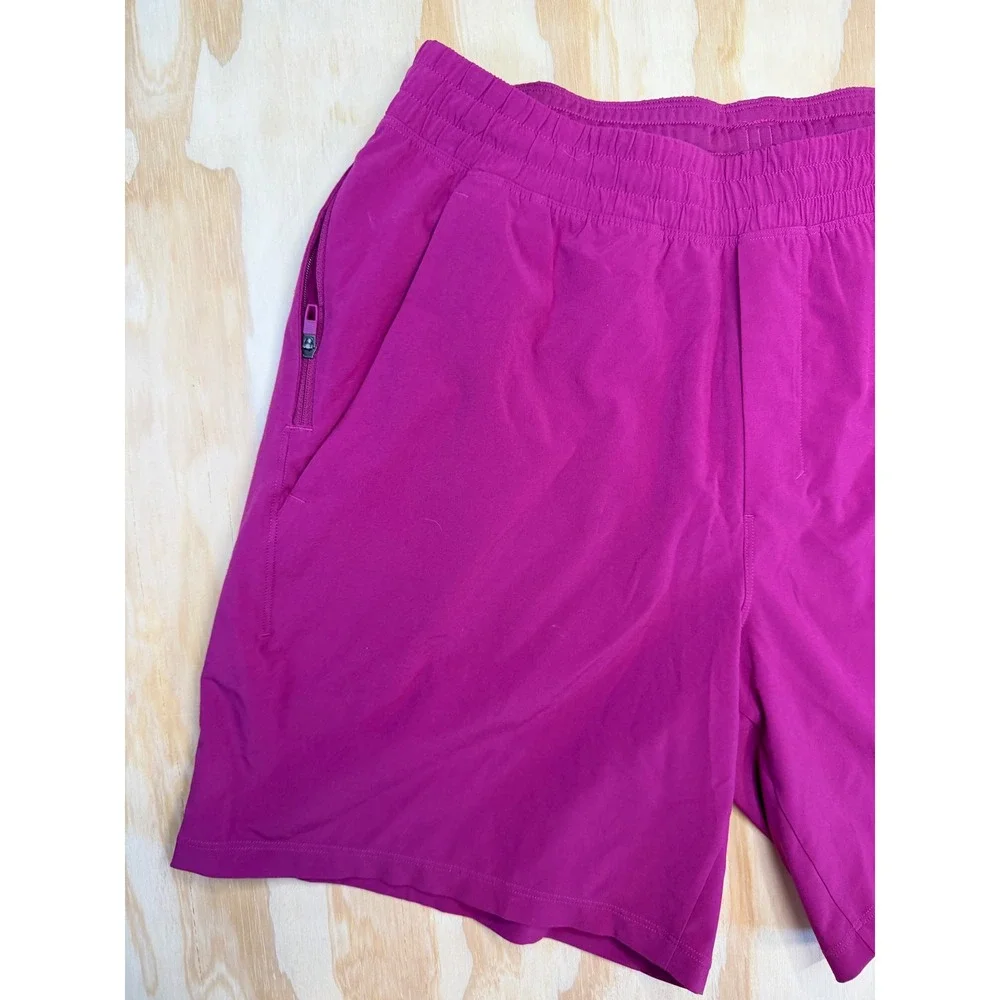 Lululemon these pace